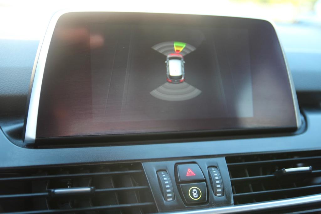 BMW 220