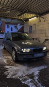 BMW E46 320i - BMW 320 aus 2001: 320i
