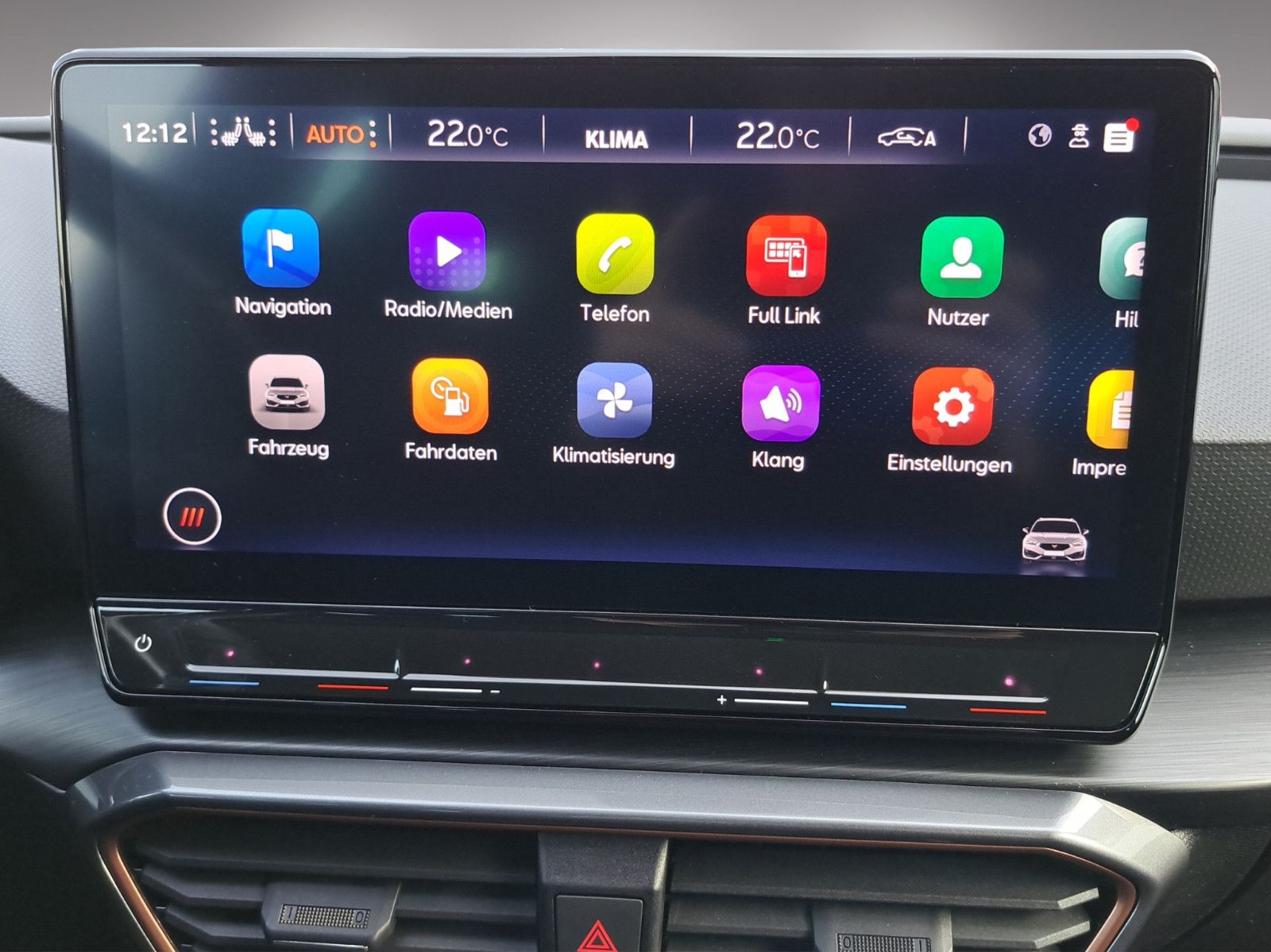 Leon Sportstourer VZ 4Drive 2.0 TSI DSG Voll-LED