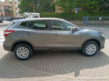 Nissan Qashqai - 8