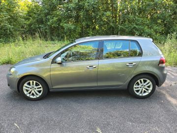 Volkswagen Golf - 3
