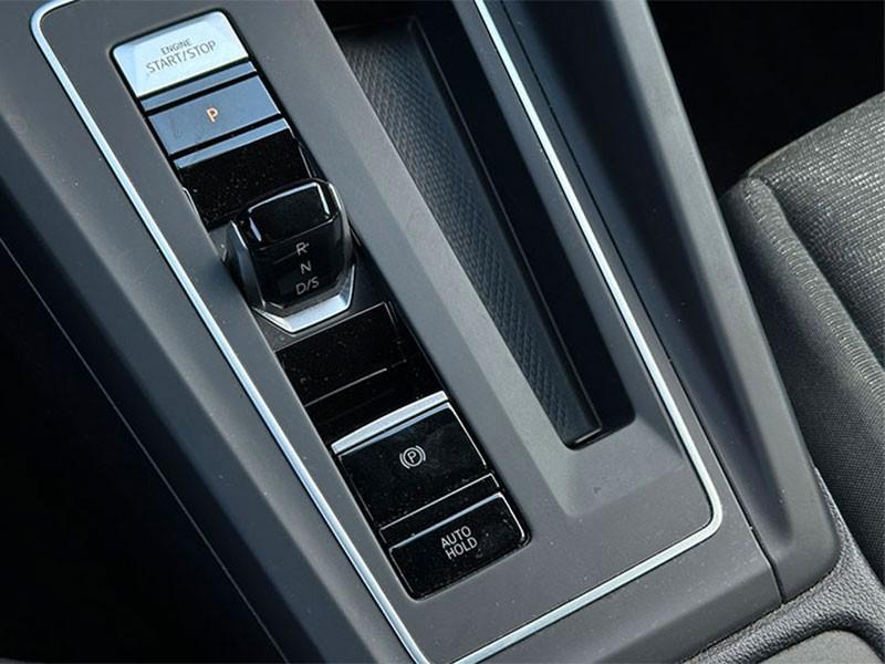 Volkswagen Golf VIII Lim. Life eTSI, миниатюра 18
