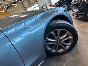 Mercedes-Benz C 180 *2-ZONEN*TEMPO*NAVI*LED*TOTWINKEL*PDC*