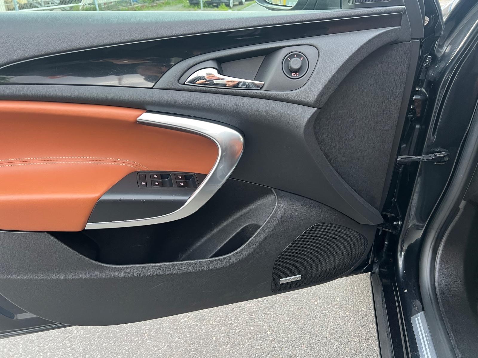 Opel Insignia Innovation 4x4 Limousine Leder Navi2440