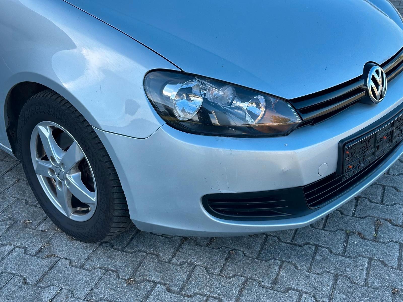 Volkswagen Golf 2013 — interior