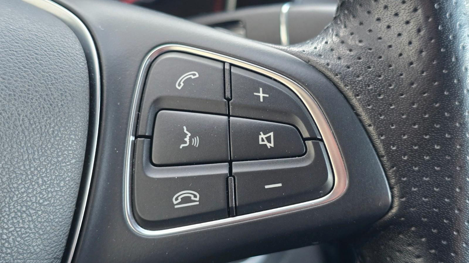 Mercedes-Benz C 180 T 9G Avantgarde LED NAV SHZ PDC