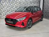 Hyundai i20 Mild-Hybrid *CARPLAY*KAMERA*NAVI*DAB*LED - Hyundai i20 Gebrauchtwagen in Dresden