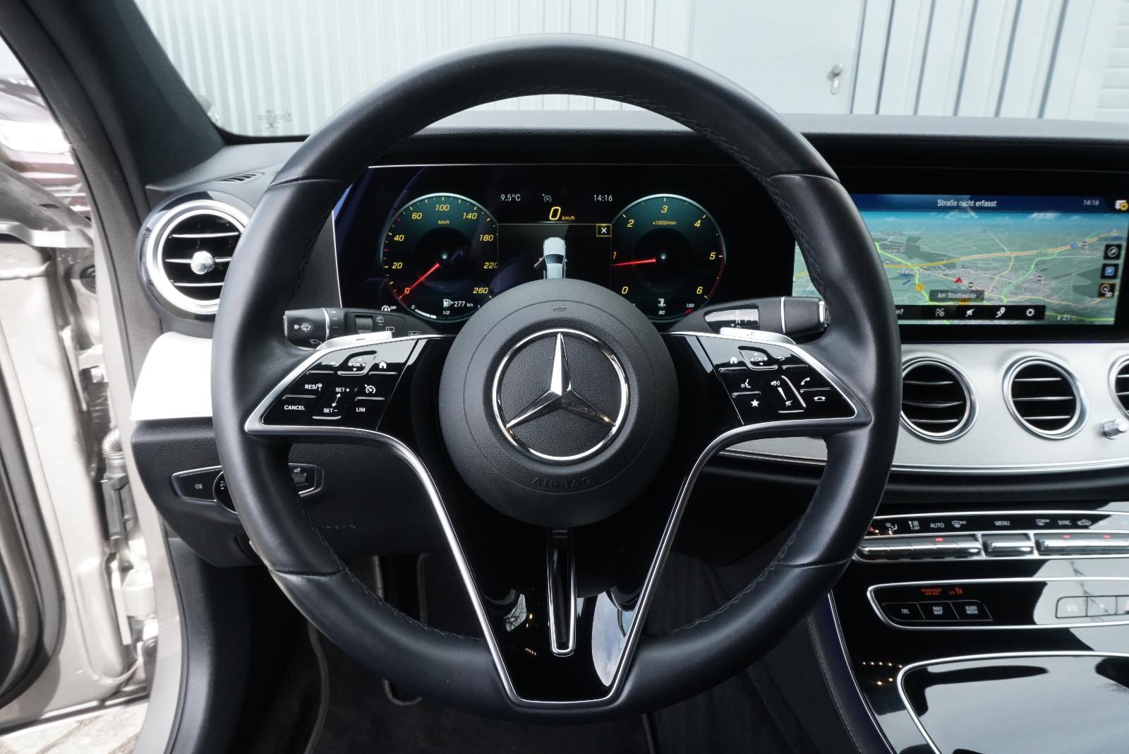 Mercedes-Benz E-Class Td AMG Widecreen 360°Kamera SHZ Multibeam, миниатюра 19