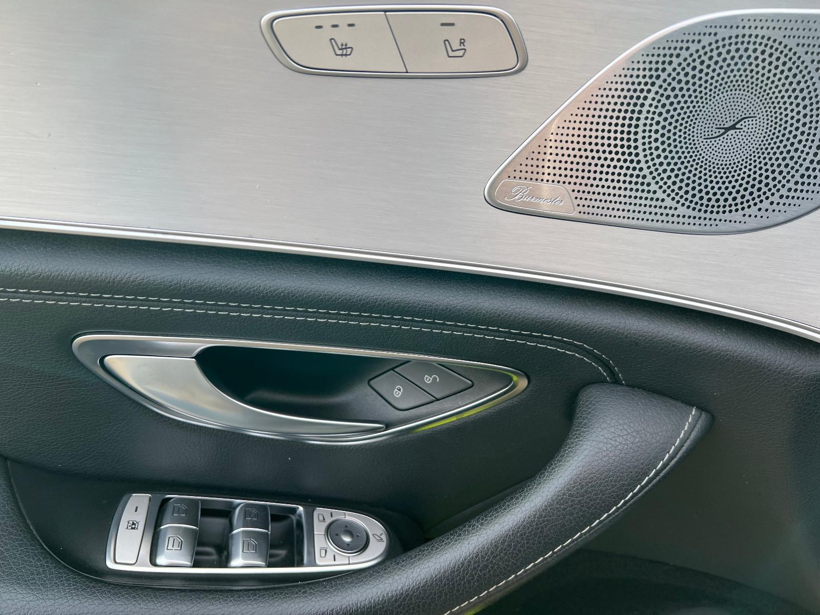 Mercedes-Benz CLS 300 d AMG  Distronic AHK Schiebdach Head-up