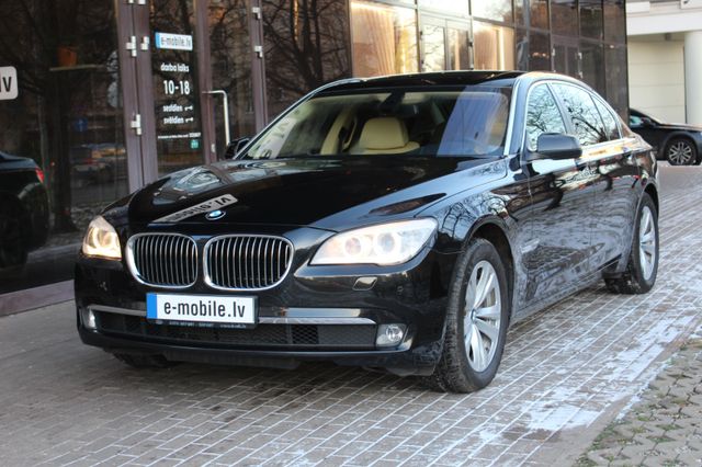 BMW 750Li - Sammler Zust., ORIG KM, 1. Hand, TOP