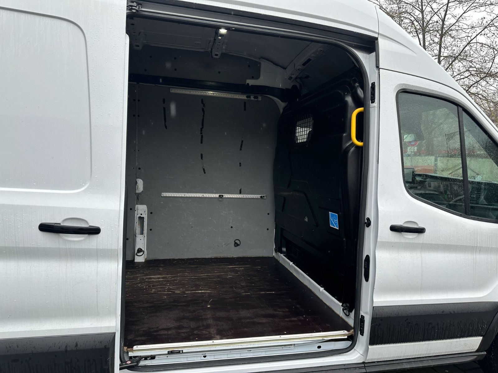 Fahrzeugabbildung Ford Transit 350 L3H3 Automatik*KLIMA*NAVI*AHK*TEMPO*