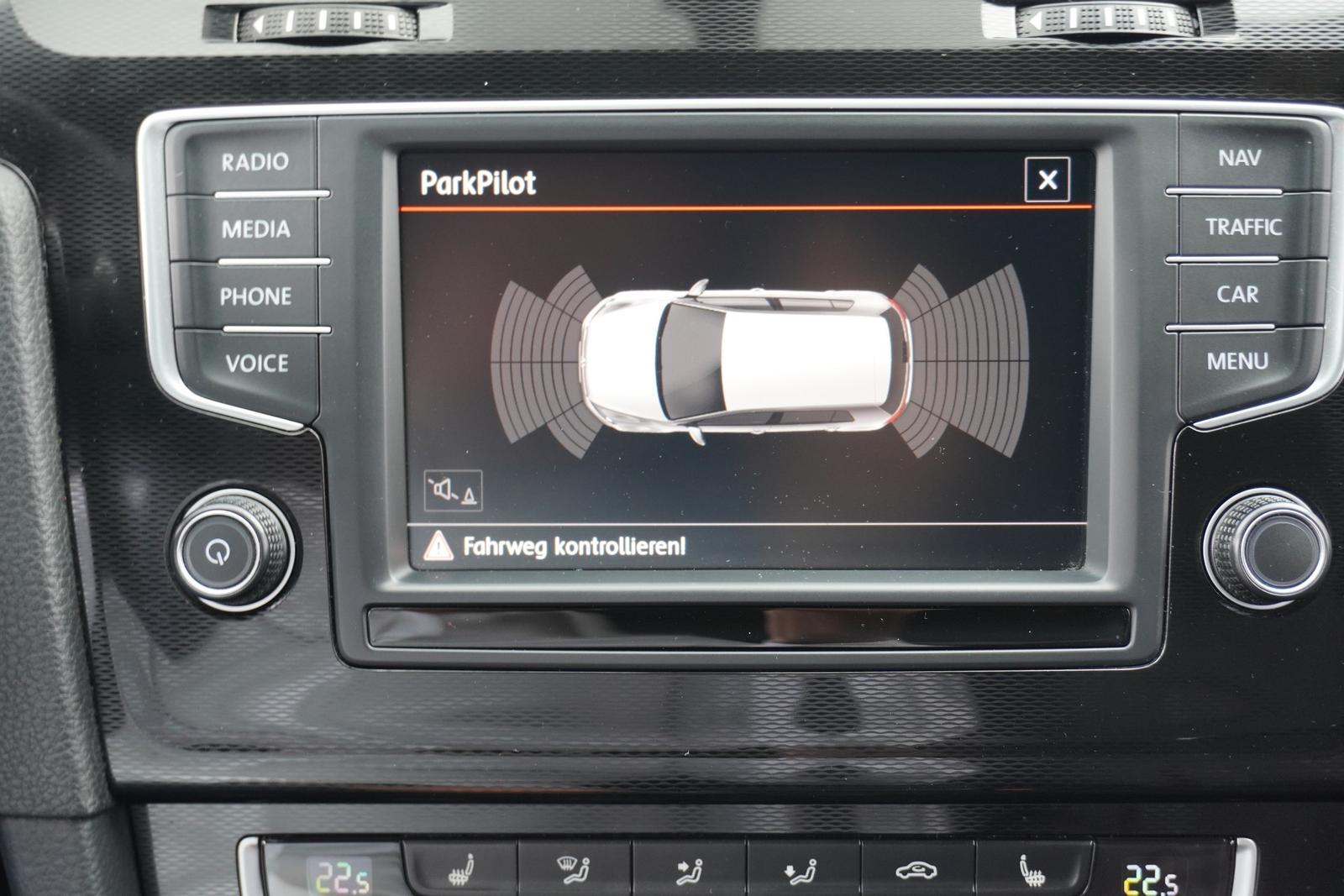 Volkswagen Golf VII 2.0 GTI BMT Bi-Xenon Navi Sitzheizung