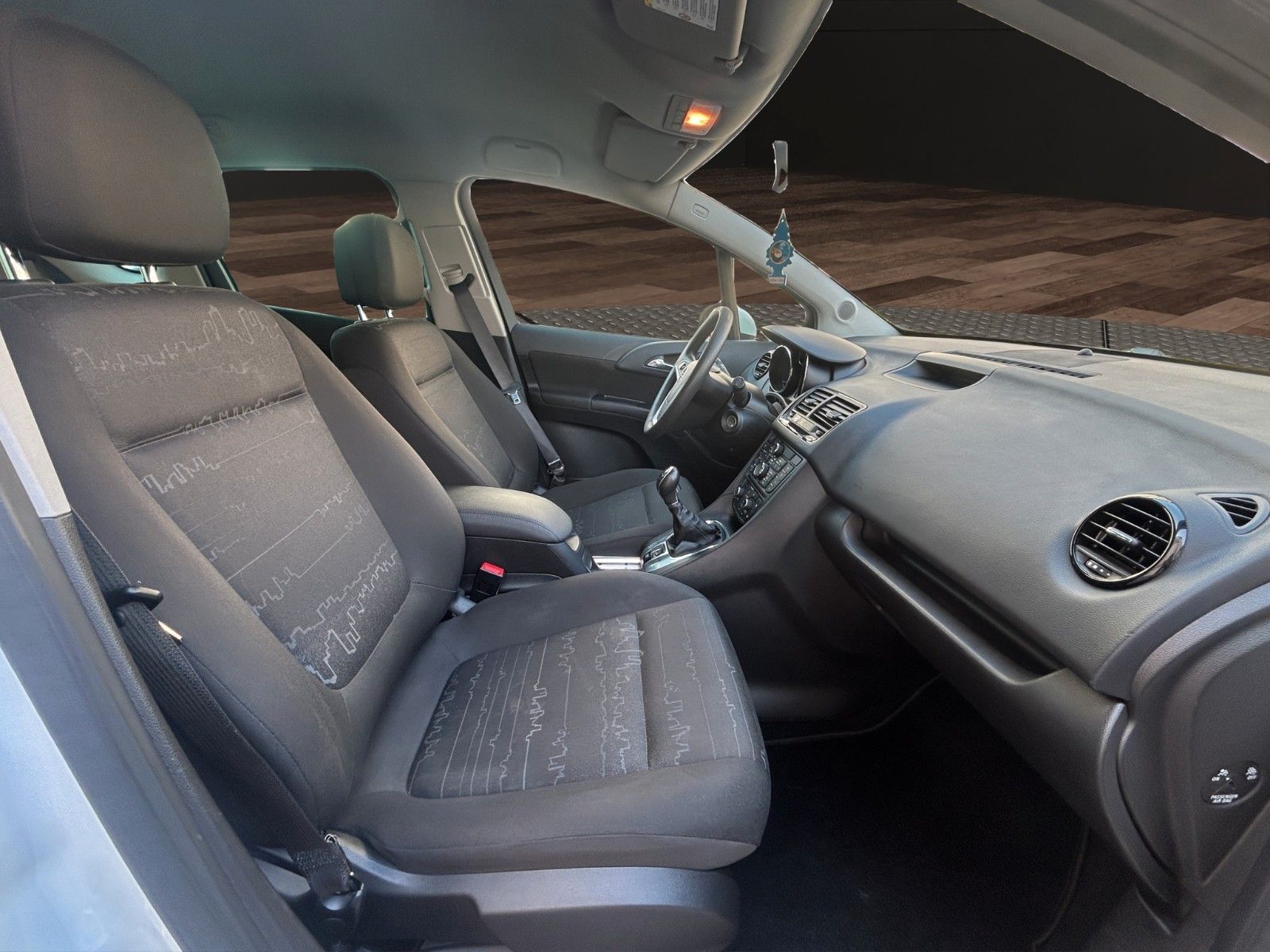 Fahrzeugabbildung Opel Meriva B Design Edition Klima/Parktronik PDC/