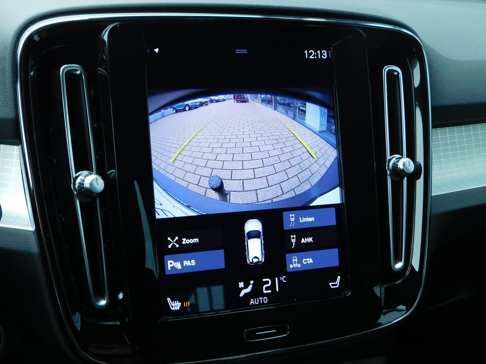 Fahrzeugabbildung Volvo XC40 T4 Automatik Momentum Pro 'Rückfahrkamera'