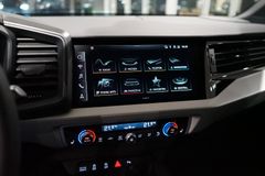AUDI A1 Sportback 40 TFSI | 2x S line | SONOS | 18" AUDI A1 Sportback 40 TFSI | 2x S line | SONOS | 18"