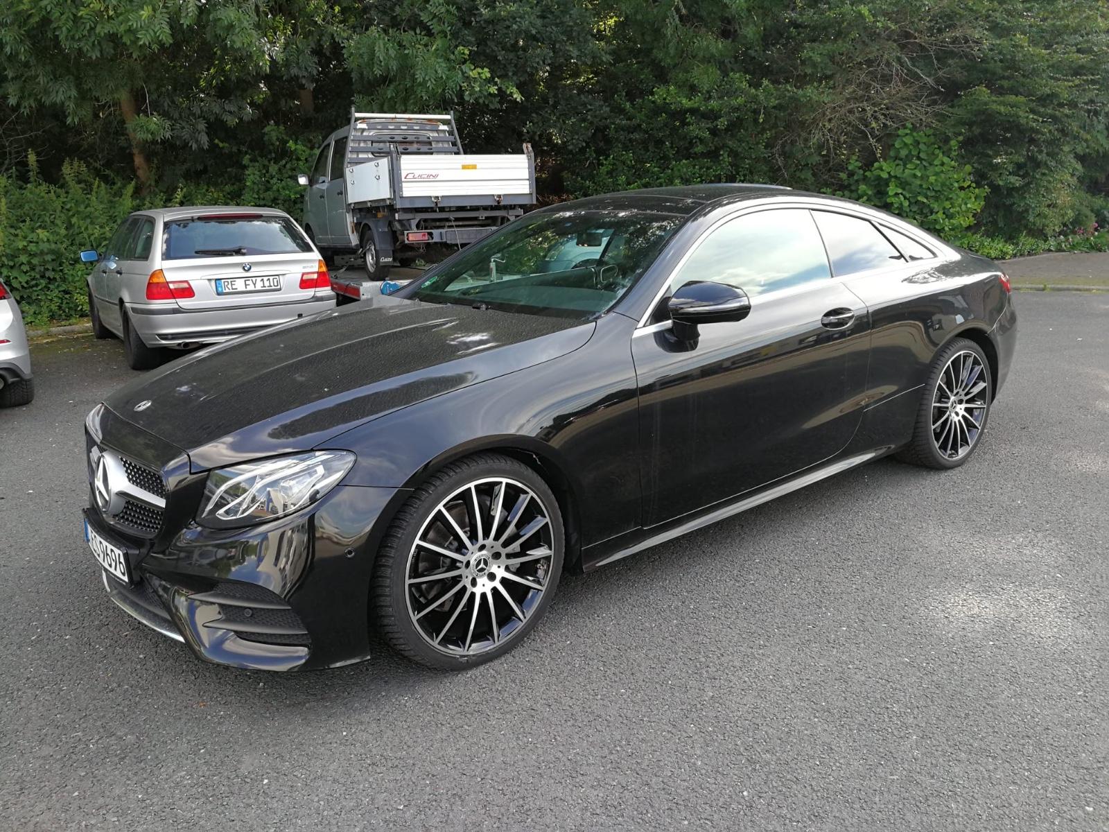 Mercedes-Benz E 300 d Panorama*Widescreen*Ambiente*Burmester*
