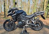 Triumph Tiger 1200 Explorer  - TRIUMPH T120