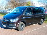 Volkswagen T6 Multivan, behindertengerecht, KASSETTENLIFT - Behindertengerechte Volkswagen T6 Multivan