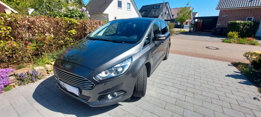 Image of Ford S-Max