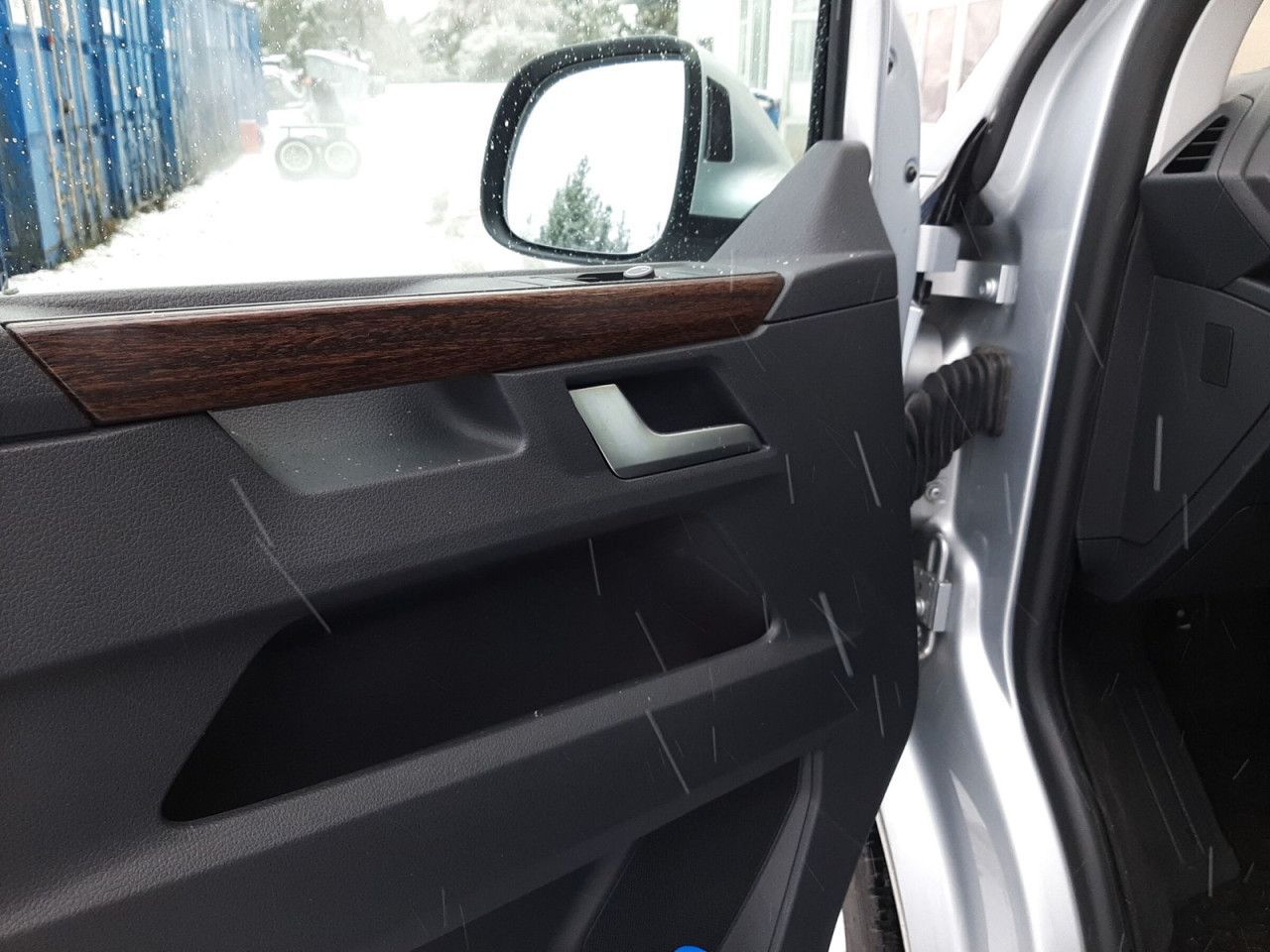 Fahrzeugabbildung Volkswagen T6.1 Multivan Highline KR150 TDIAL7 4 Motion