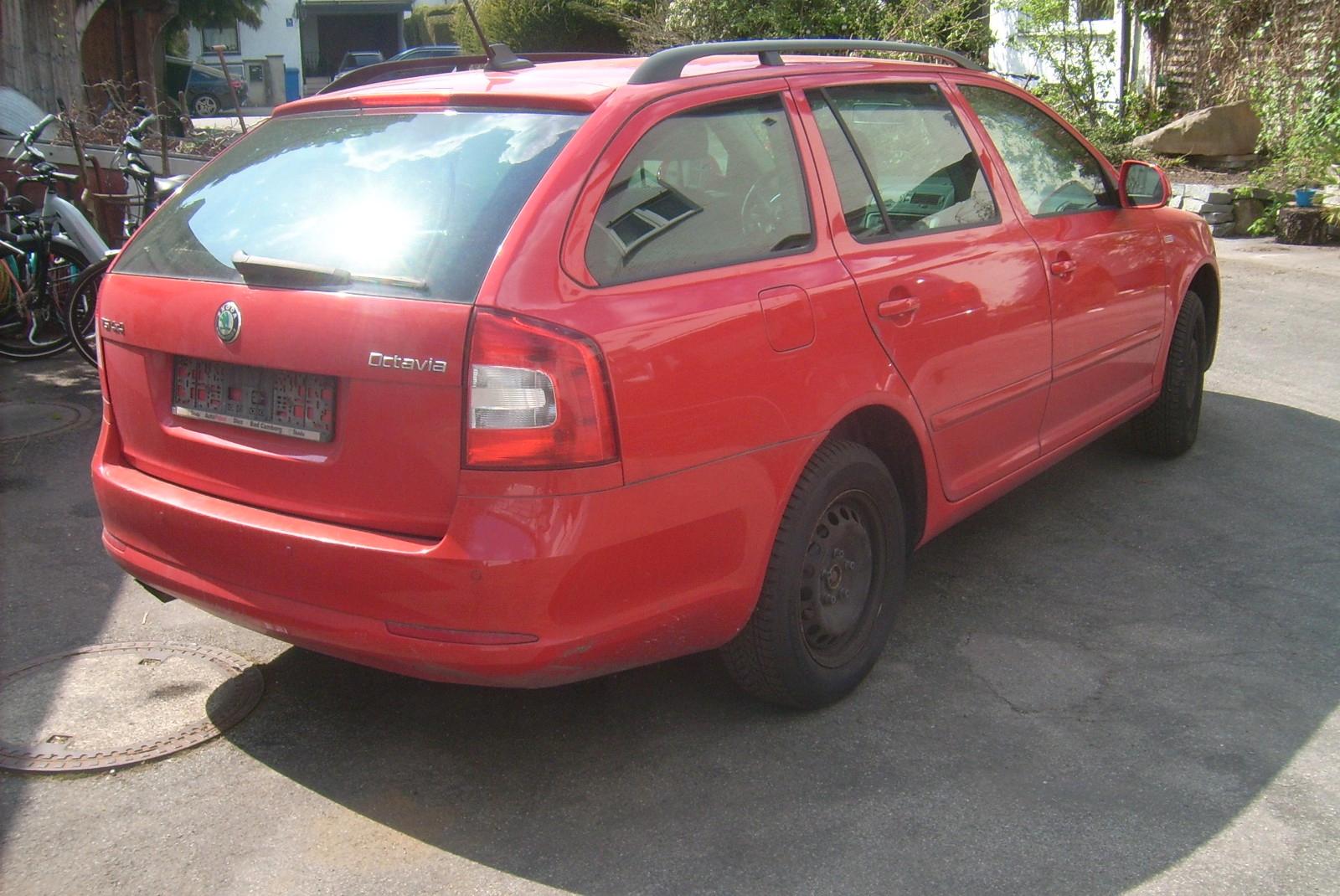 Skoda Octavia 2012 — interior
