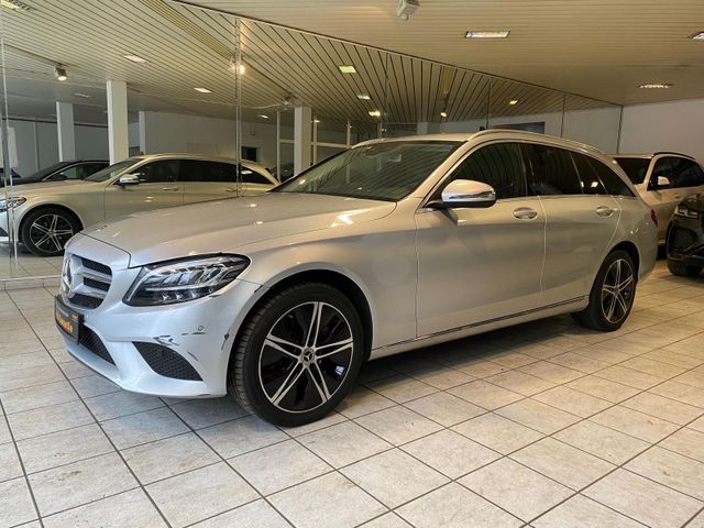 MERCEDES-BENZ C 220d  Kombi  4Matic Automatik