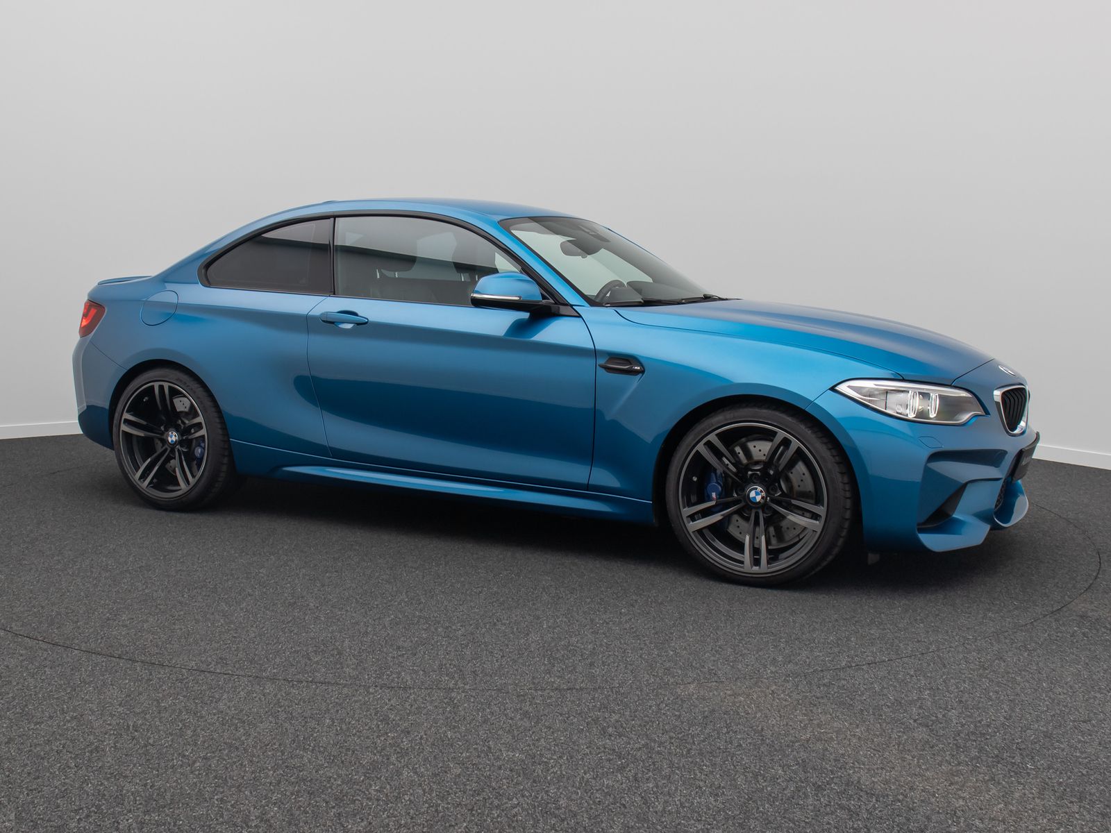 Fahrzeugabbildung BMW M2 Coupé Xenon H/K Alarm DAB NavPro Leder 19Zoll