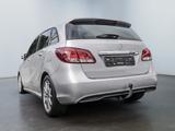 Mercedes-Benz B 180 d PANO PDC SHZ - Mercedes-Benz B 180 mit Diesel-Antrieb: Limousine