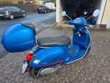 Vespa GTS 300 - Vespa Motorräder in Bonn