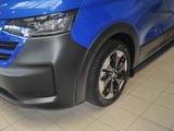 Volkswagen T7 Caravelle 2,0 l TDI "PanAmericana" 8-Sitzer - Gebrauchtwagen in Lübeck