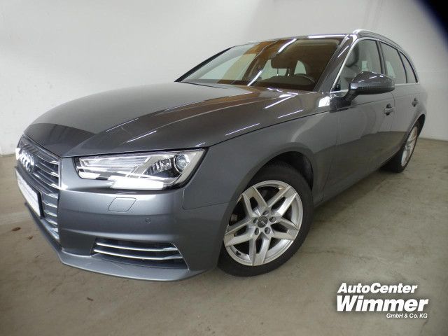 AUDI A4 Avant 2.0 TDI  AHK schwenkbar