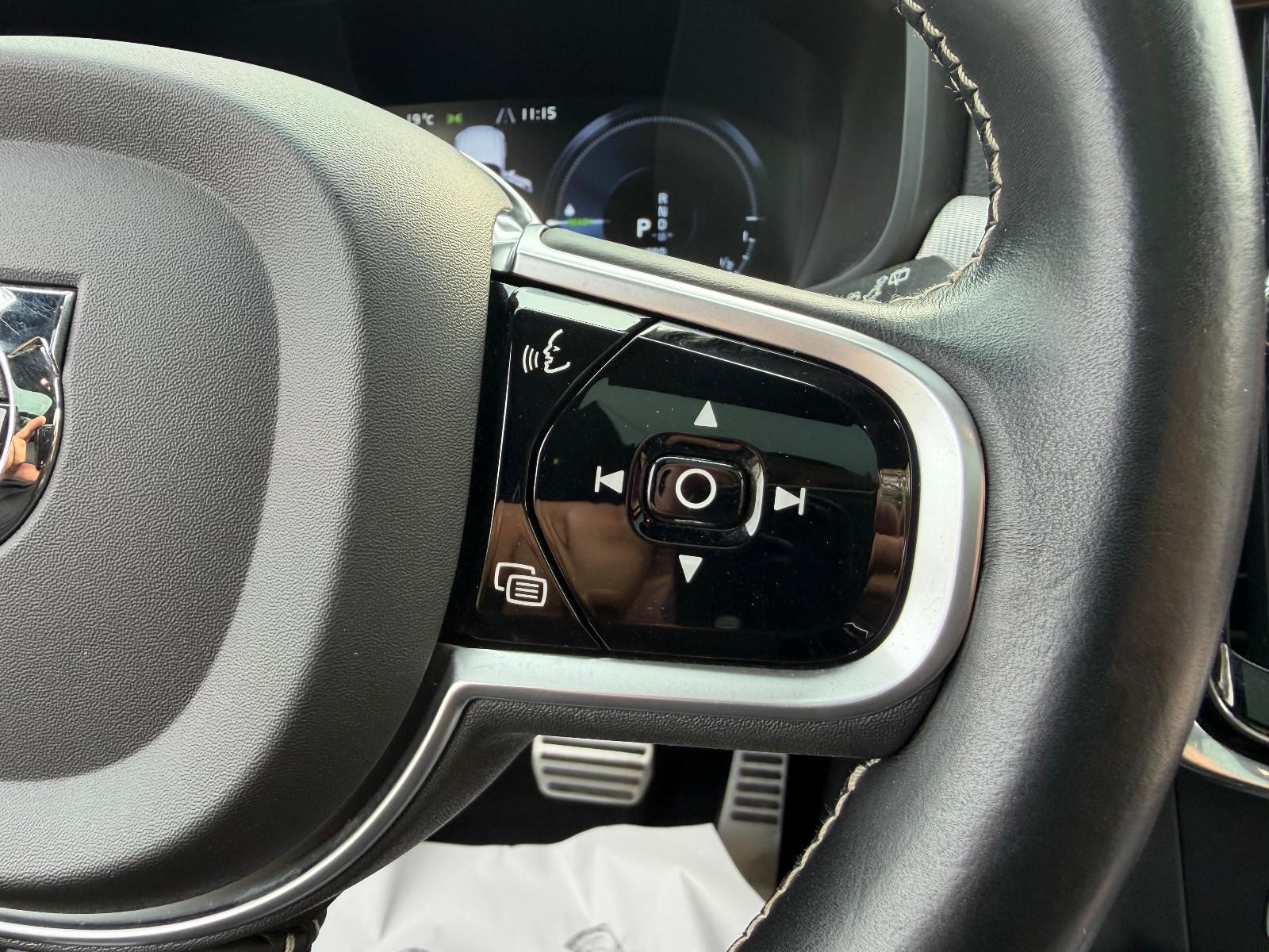Volvo V90 AWD HUD 360° Pano SHZ AHK Super Ausstattung, миниатюра 26