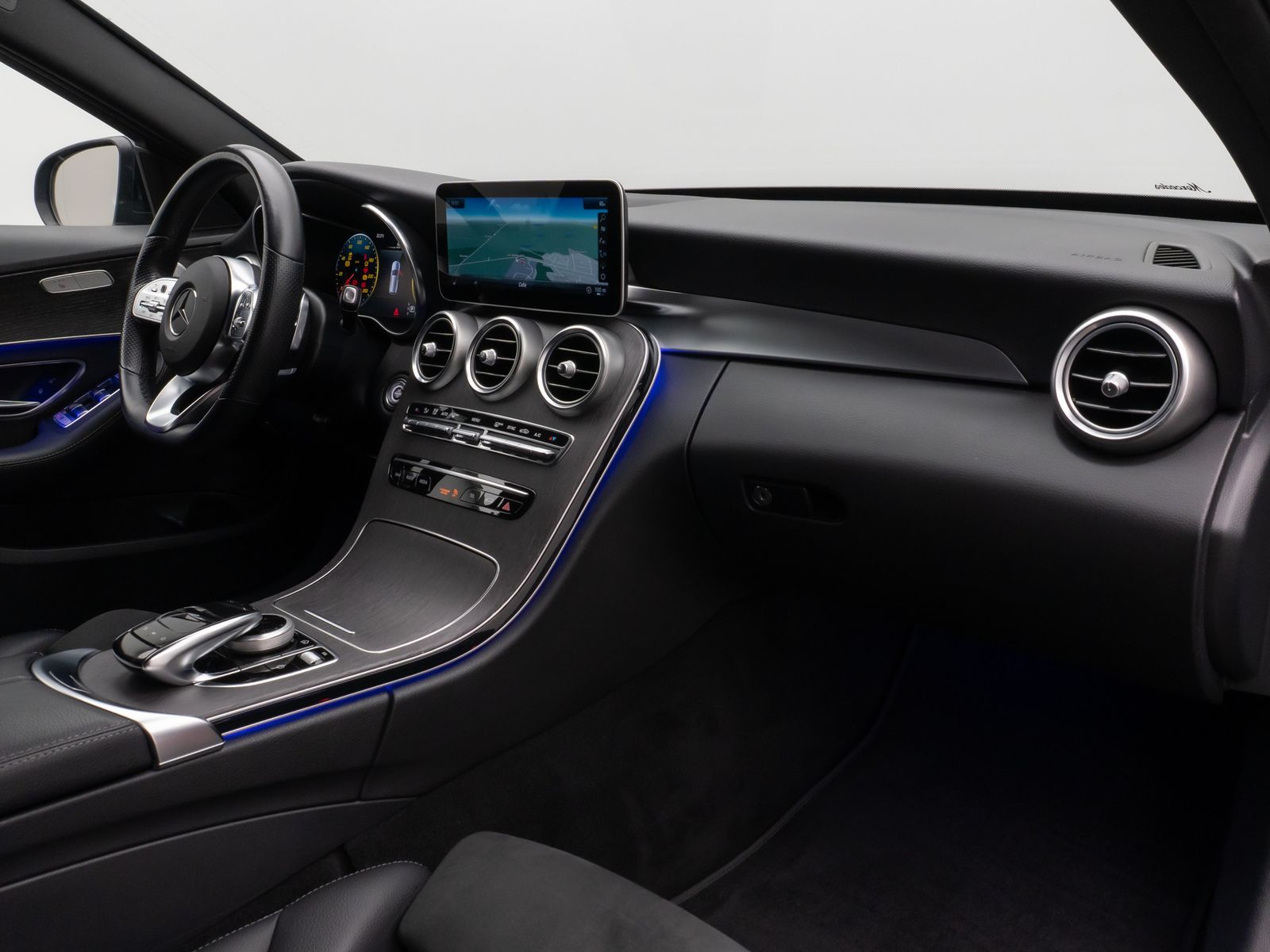Fahrzeugabbildung Mercedes-Benz C 300d AMG Line 4Matic Kamera Burmester DAB