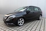 Mercedes-Benz B 220 SPORT 4Matic Bi-Xenon Leder Navi - schwarze Mercedes-Benz B 220