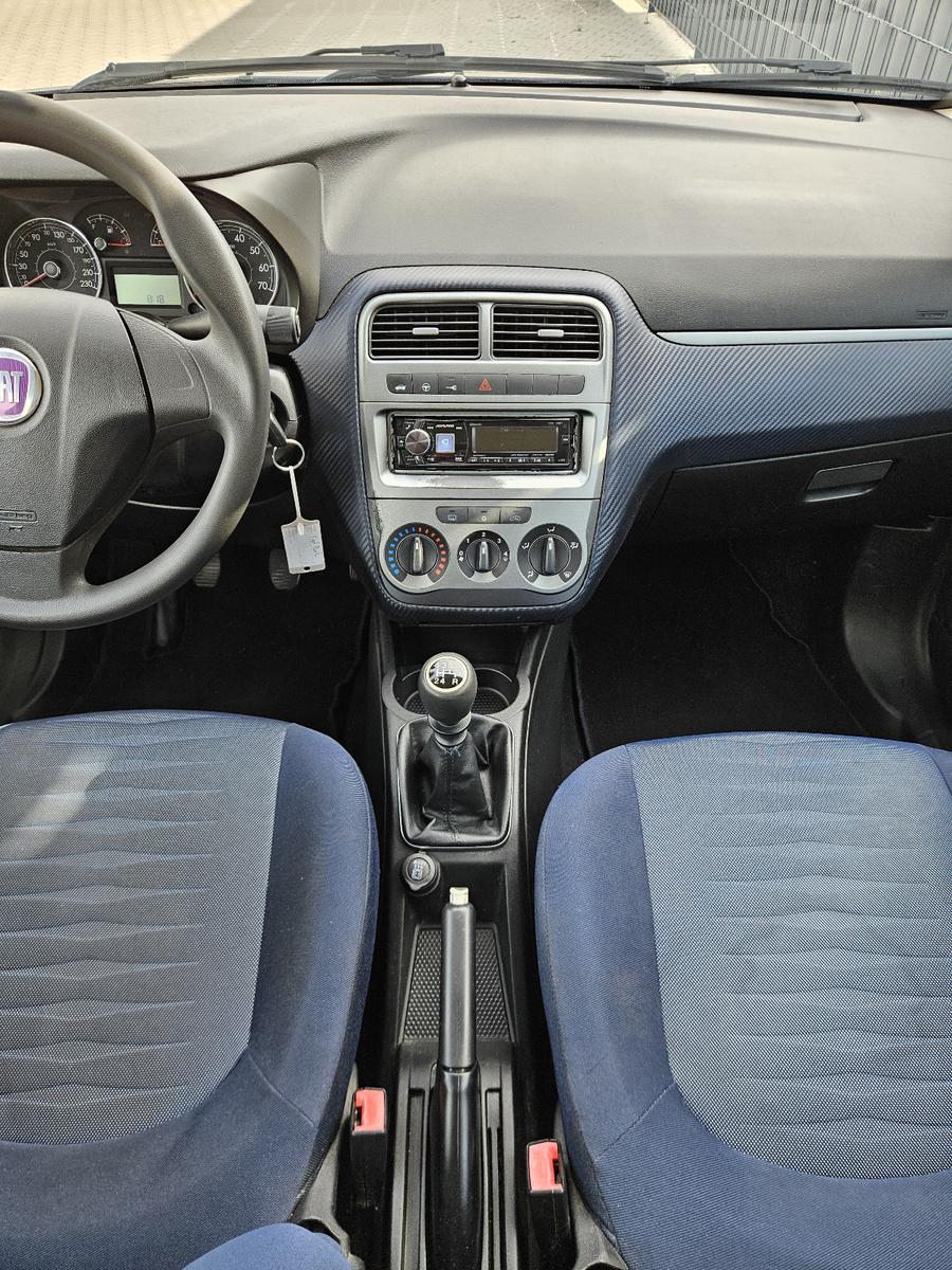 Fiat Grande Punto 1.4 8V Dynamic KLIMA 5-TÜREN TÜV