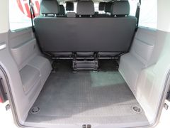 VW T6.1 Caravelle 2.0 TDI Comfortl. LR Taxi LED ACC VW T6.1 Caravelle 2.0 TDI Comfortl. LR Taxi LED ACC