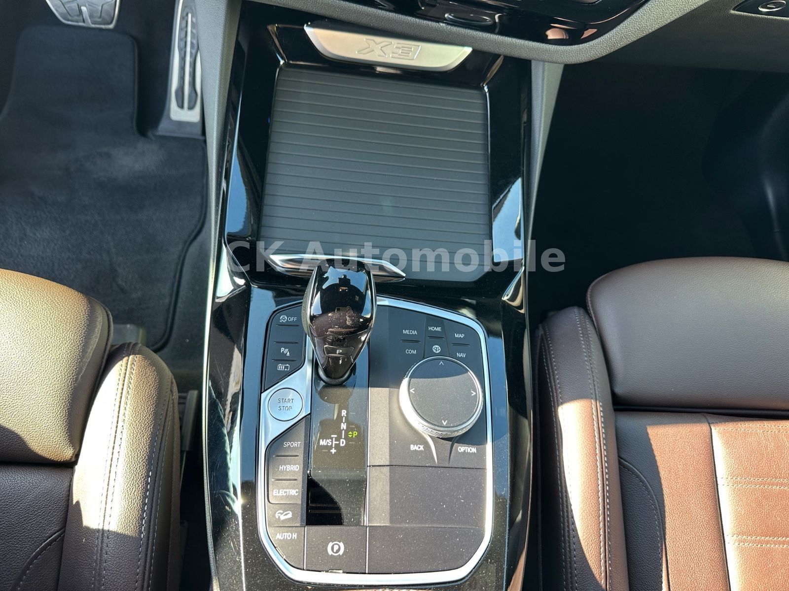 Fahrzeugabbildung BMW X3 xDrive30e M-Sport/Navi/Laser/Head-Up/Kamera