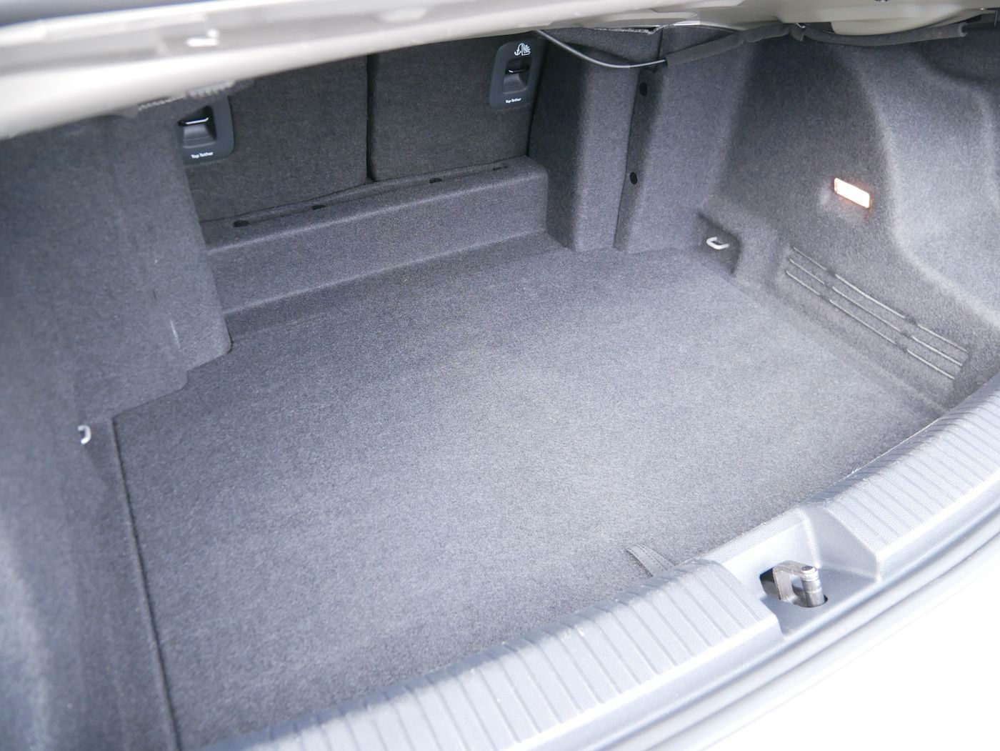Fahrzeugabbildung Volkswagen T-Roc Cabriolet 1.0 Style AHK ACC SHZ Klimaautom