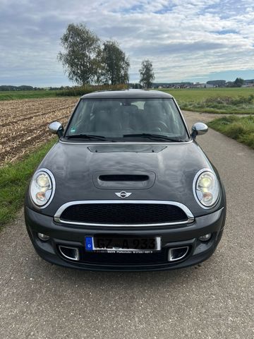 MINI Cooper S Cooper S