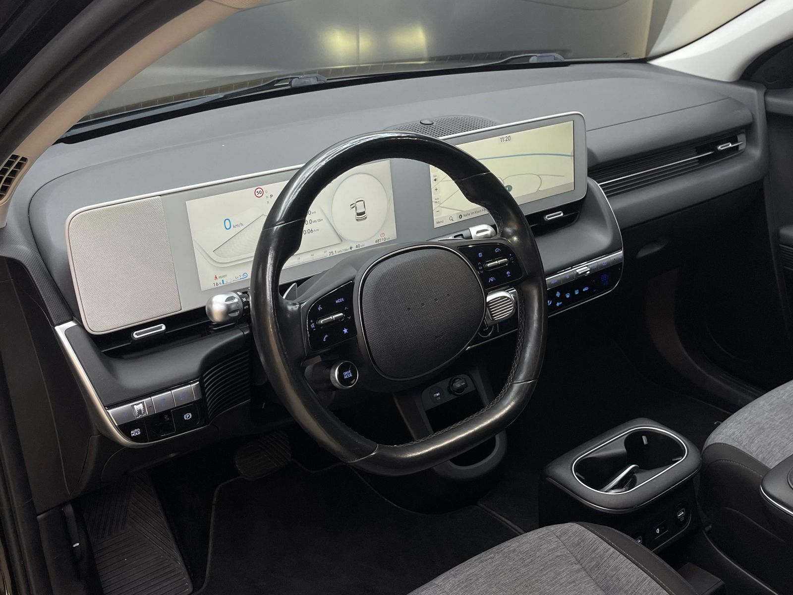 Fahrzeugabbildung Hyundai Ioniq 5 Dynamiq LED+NAVI+SITHZ+KAMERA+ACC+WP+19"