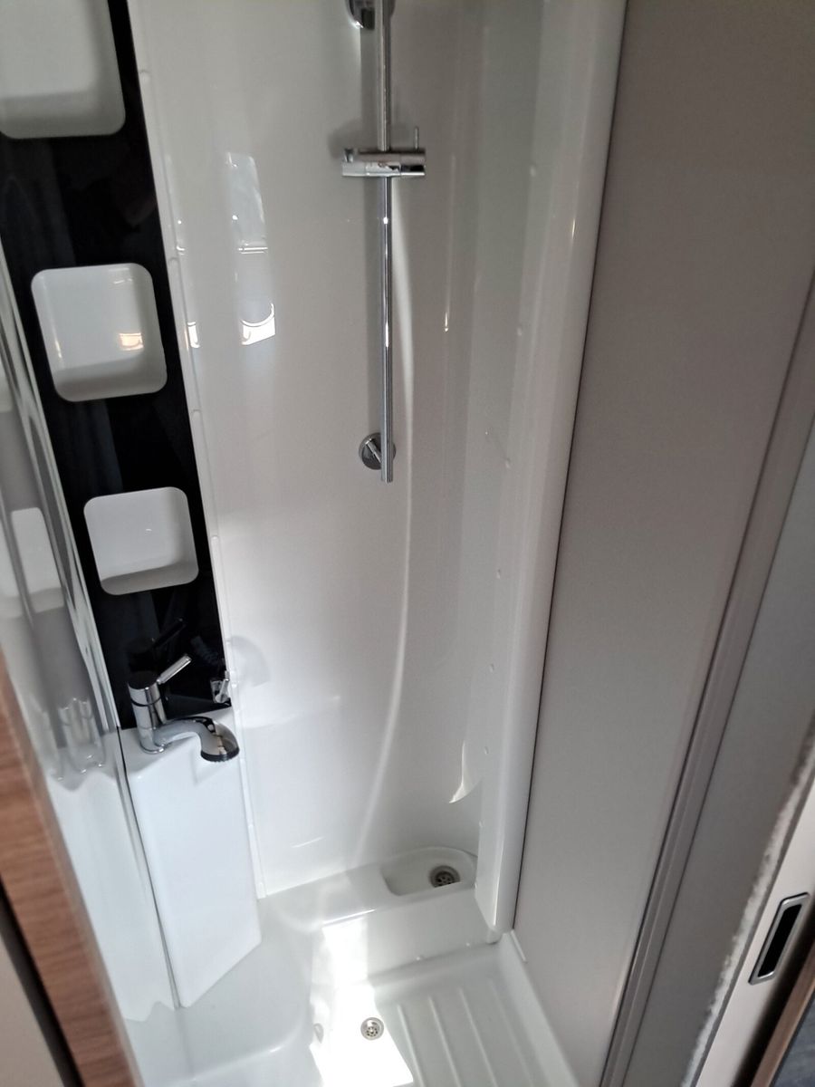 Fahrzeugabbildung Knaus Van i 650 MEG SAT,Dachklima,RK,Markise