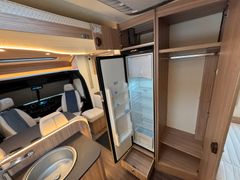 BUERSTNER Lyseo M 660 Harmony Line-Mercedes-Aut.-Dachklima