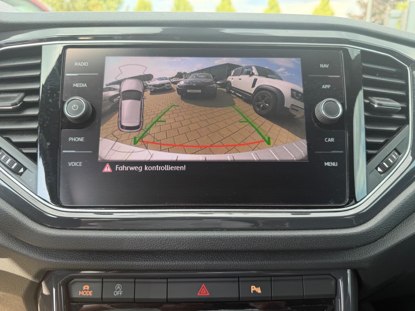Volkswagen T-Roc R LINE