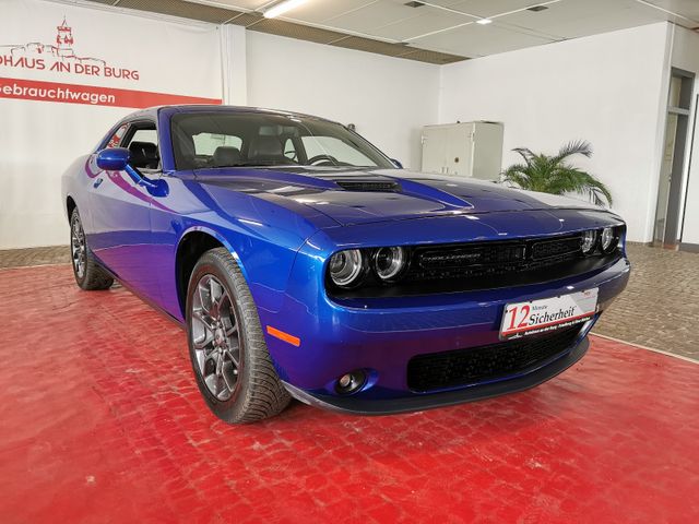 Dodge Challenger *BT + Navi + Soundsystem Alpine