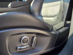 Fahrzeugabbildung E-Pace SE AWD D165 Mild-Hybrid EU6d