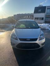 Ford Focus 1,6 Concept Concept - Ford Focus Concept mit Benzin-Antrieb