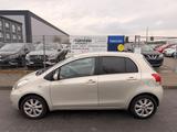 Toyota Yaris Executive 1,3L *2.Hand*Keyless-GO*KLIMAAUT - Toyota Yaris Gebrauchtwagen in Hamburg