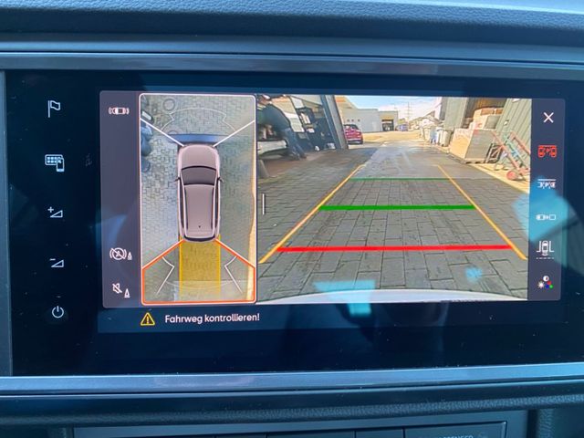Ateca 2.0l TSI DSG 4D*COPPER/AHK/Pano*UPE 59790€