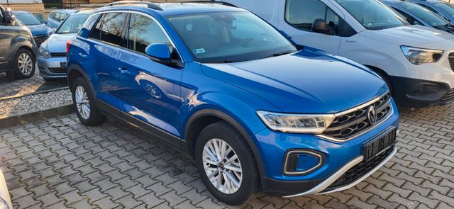 Volkswagen T-Roc Life DSG LED VIRTUAL KAM / ALU /COMFORT S.