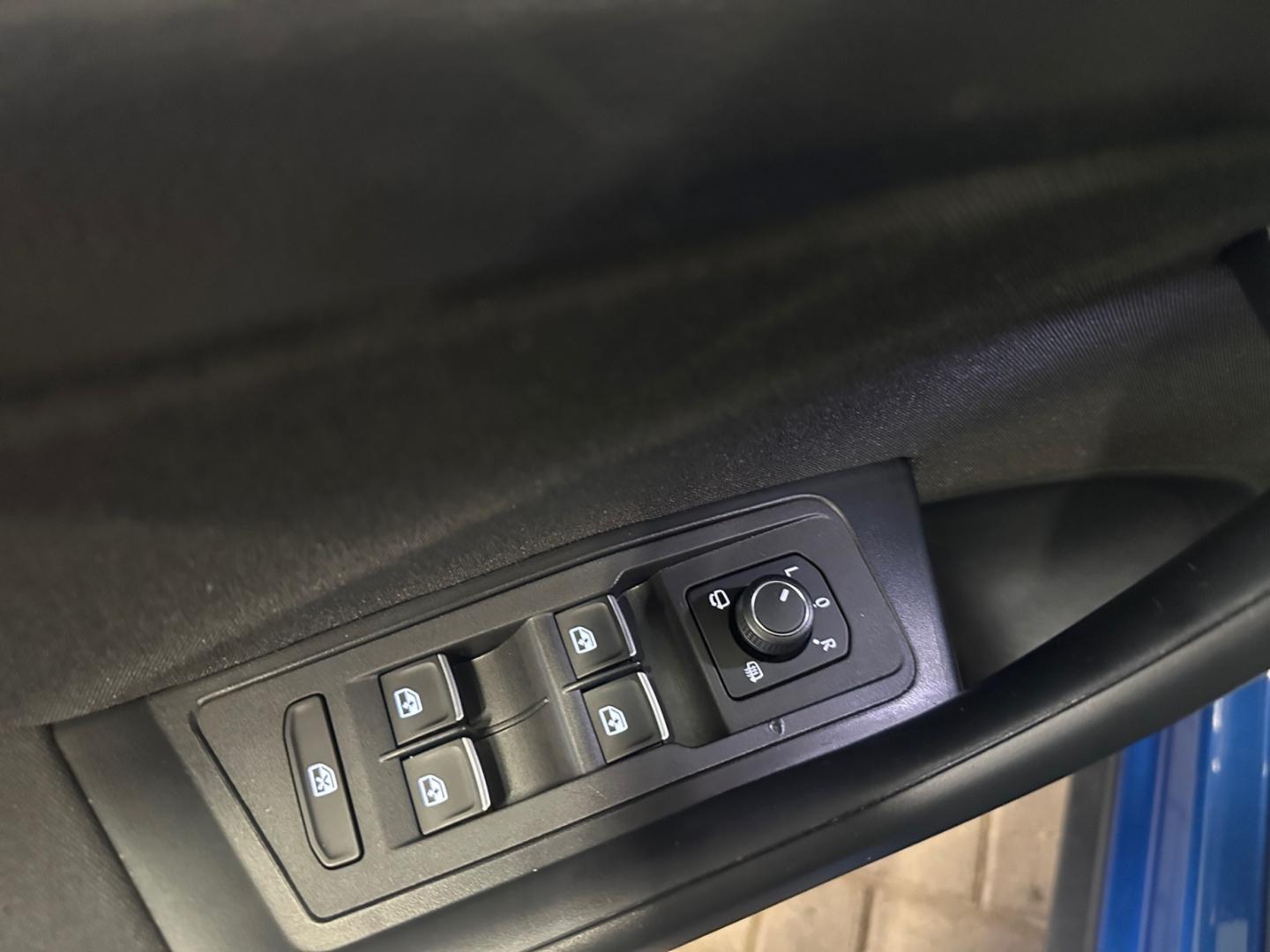 Volkswagen T-Roc 1.5 TSI Style *AHK*Digi CP*Navi*SHZ*PDC v+, миниатюра 20
